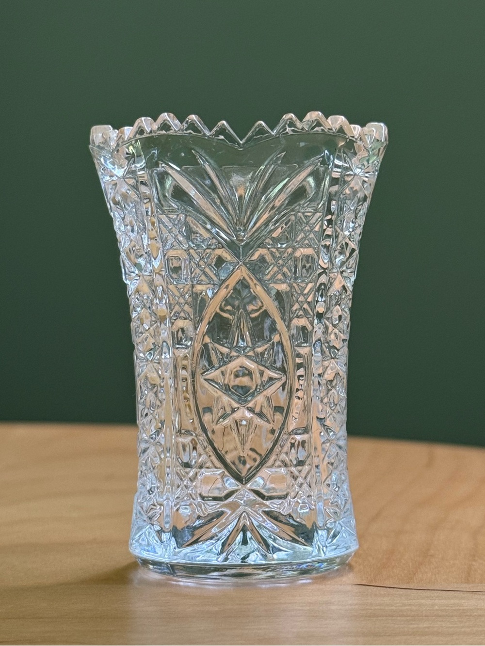 3" Crystal Glass Bud Vase Toothpick Q-tip Holder Sawtooth Rim Star & Sun Pattern